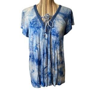 World Unity Top Large Blue White Tie-Dye Tunic Top Lace Trim & Detail Boho